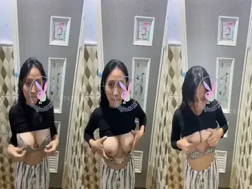 bokep Skandal Mahasiswi Viral Pap Nenen di Kost poster