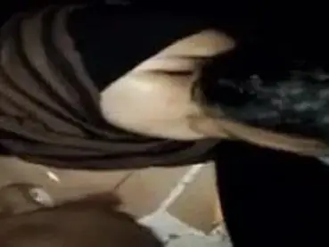 Ukhti Tika Hijab Cantik Pasrah Goyang Kasur poster